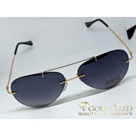 UV védelemmel ellátott napszemüveg 